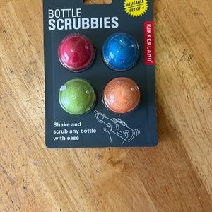 Kikkerland Reusable Bottle Scrubbies,set of 4